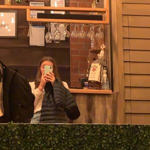 Meet your Posher, Savannah